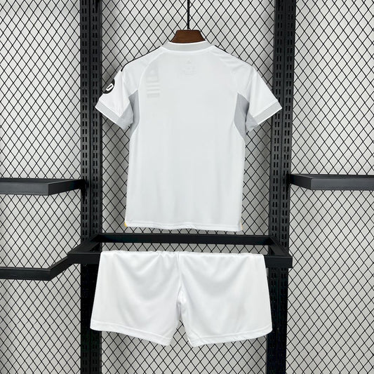 Kit Bambino/Ragazzo Real Madrid Prima 25/26