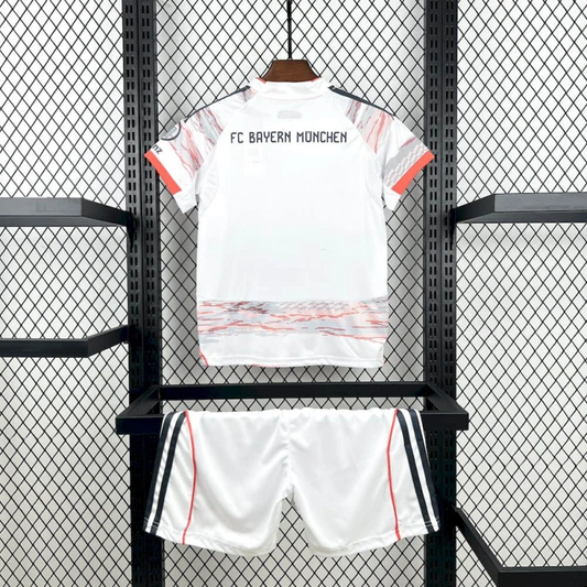 Kit Bambino/Ragazzo Bayern Munich Seconda 25/26