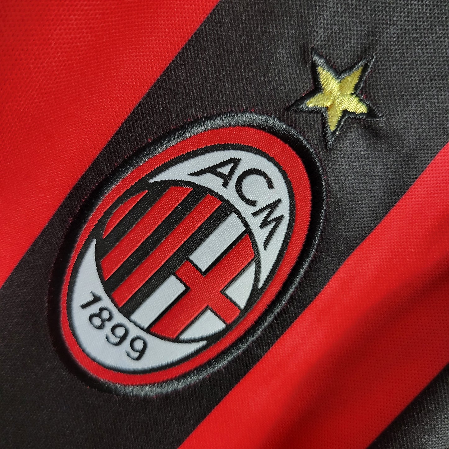 Milan Retro Home 06/07