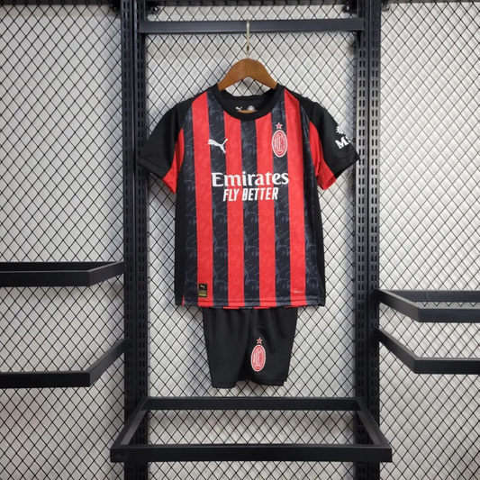 Kit Bambino/Ragazzo Milan Prima 25/26