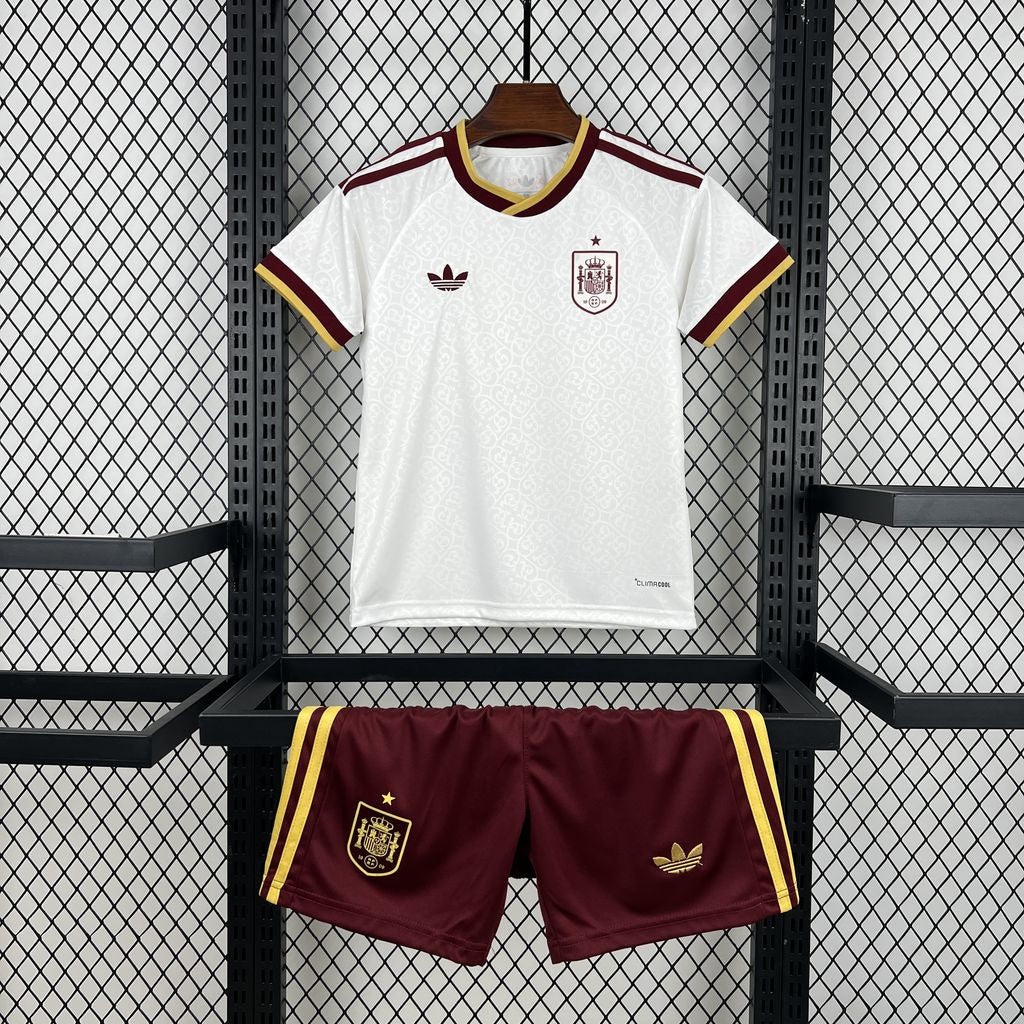 Kit Bambino/Ragazzo Spagna Seconda 2026