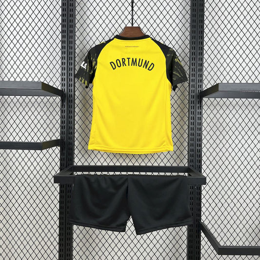 Kit Bambino/Ragazzo Borussia Dortmund Prima 25/26