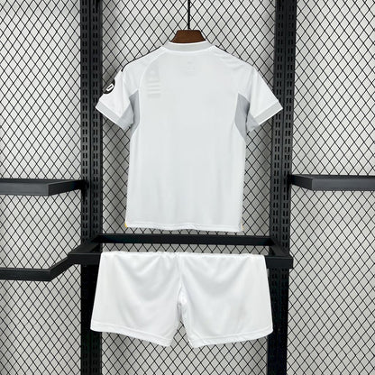 Kit Bambino/Ragazzo Real Madrid Prima 25/26
