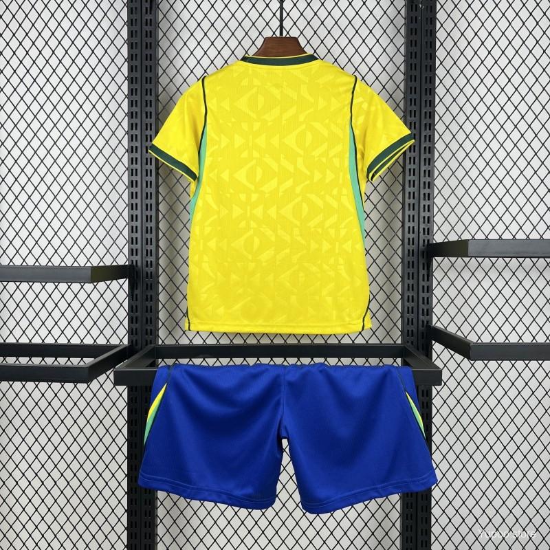 Kit Bambino/Ragazzo Brasile Prima 2026