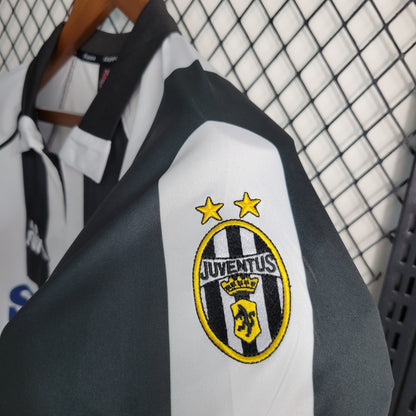 Juventus Home 97/98