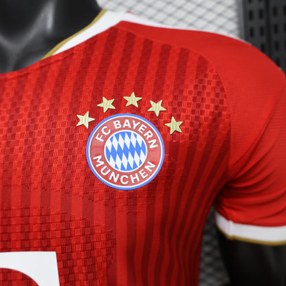 Bayern Munchen Prima Tessuto Giocatore 26/27